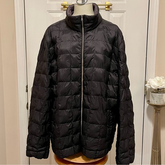 Michael Kors Jackets & Blazers - MICHAEL KORS PACKABLE DOWN FILLED BLACK PUFFER JACKET  XXL